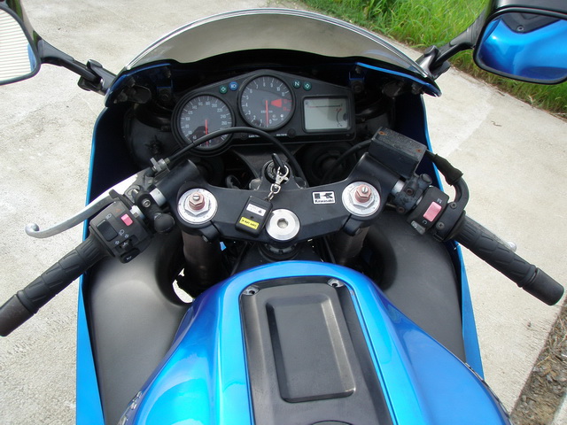 Купить мотоцикл Kawasaki ZX-12R 2001 фото 19